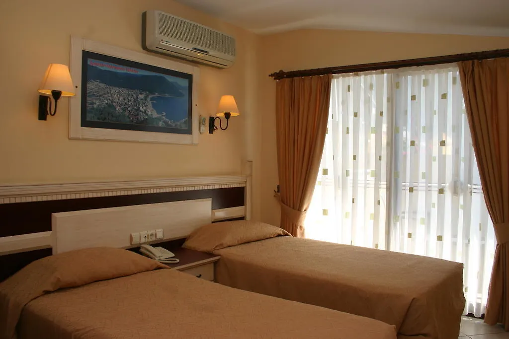 Bonjour Hotel Icmeler