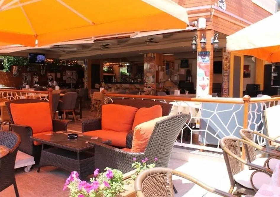Bonjour Hotel Icmeler